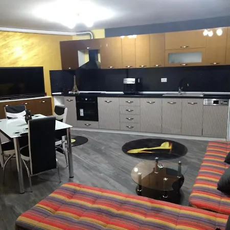 Valentina Gold Filibe